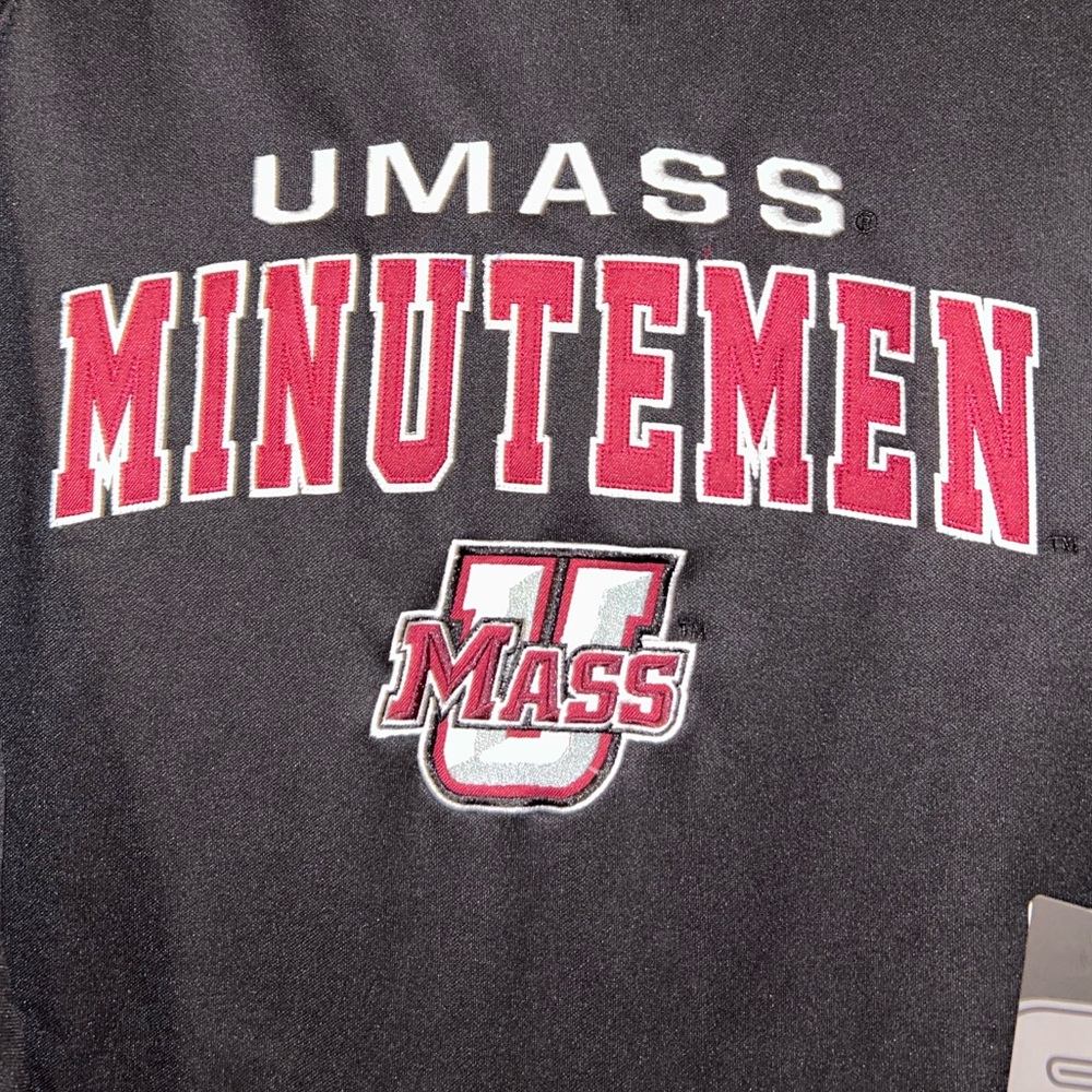 βΎοΈποΈ University of Massachusetts UMASS Minutemen Marquee Varsity Hoodie ποΈπ - Picture 8 of 16